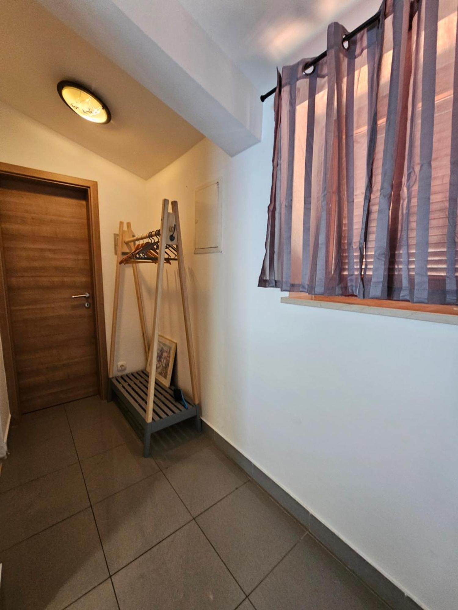 Apartman Sea View 万塔西西 外观 照片